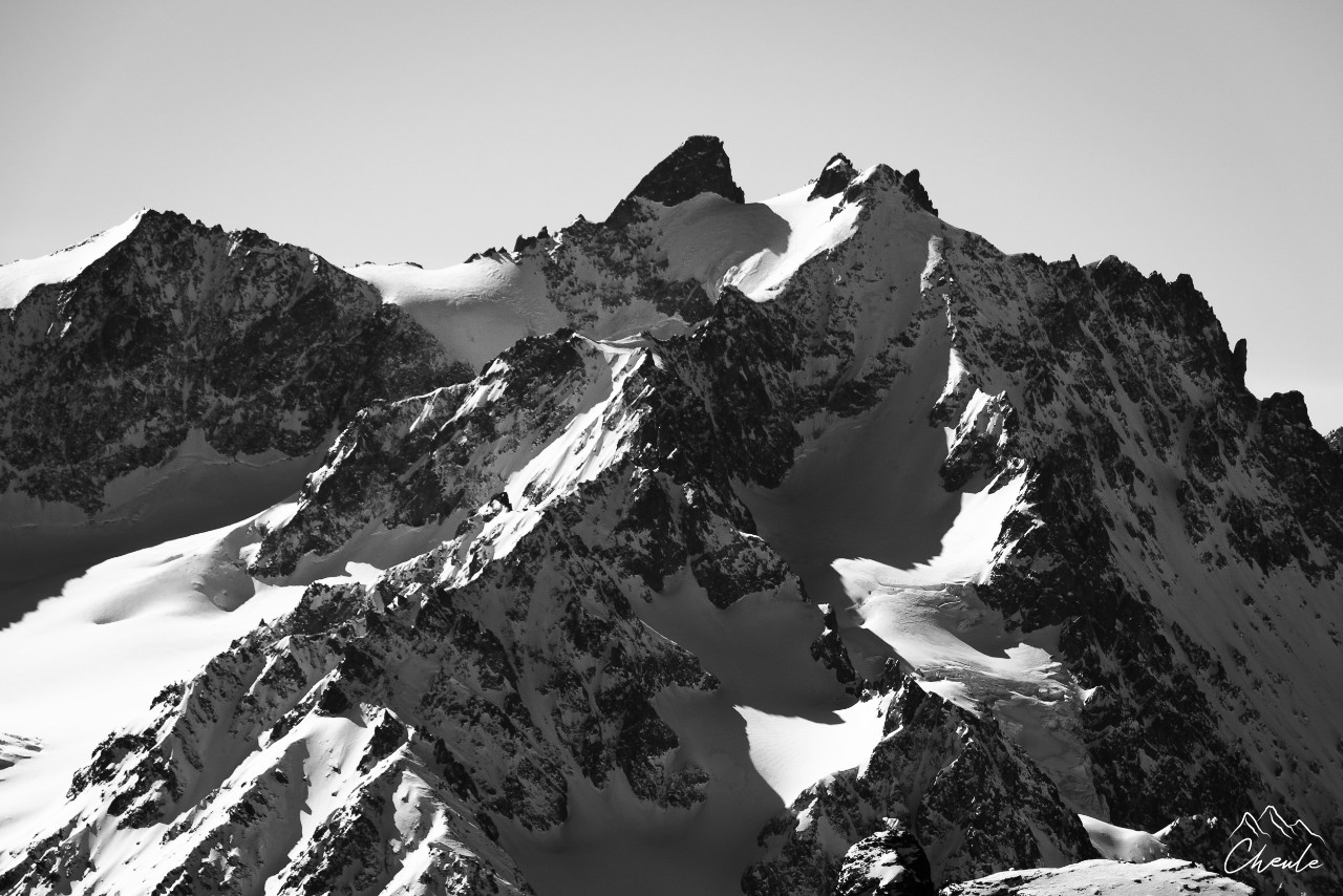 ©Cheule Photography - Noir & Blanc - Black and White - Téléobjectif - Paysage - Écrins - Montagne des Agneaux - Haute montagne - Parc national des Écrins - Zoom - Hautes Alpes
