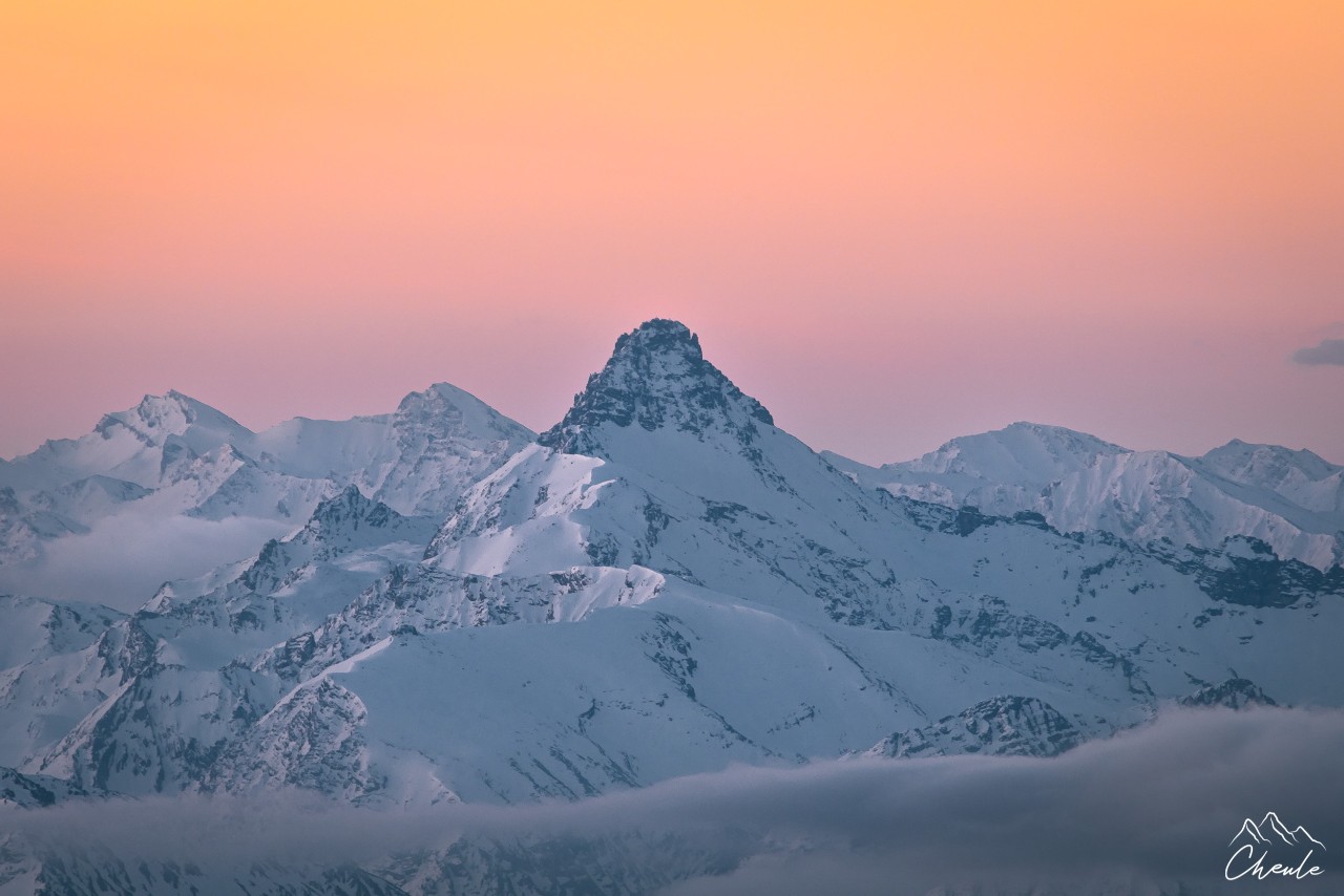 ©Cheule Photography - Les Alpes et leur or blanc - Sunrise - Lever de soleil - Paysage -Pic de Rochebrune - Haute montagne