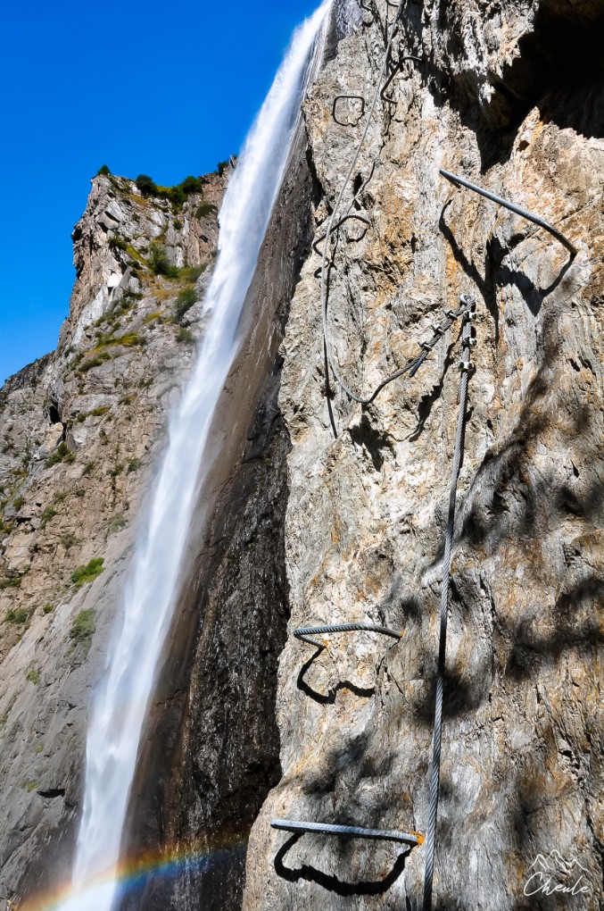 © Cheule Photography - Les Alpes et la vie qui fleurit - Via Ferrata - Escalade - Emparis - Cascade -  Échelle - Longe - Cascade de la Pisse - Hautes Alpes