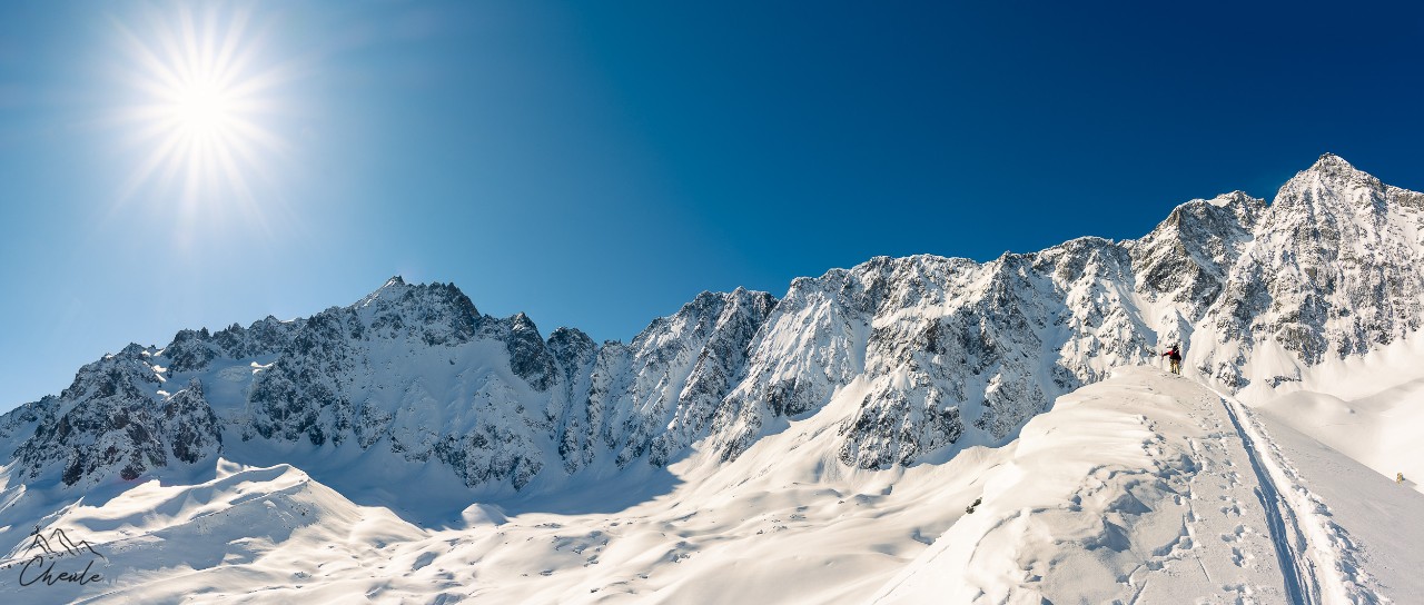 ©Cheule Photography - Panoramique - Panorama - Montagne des Agneaux -  Alpinisme - Ski de randonnée - Poudreuse - Écrins - Arsine - Moraine glaciaire